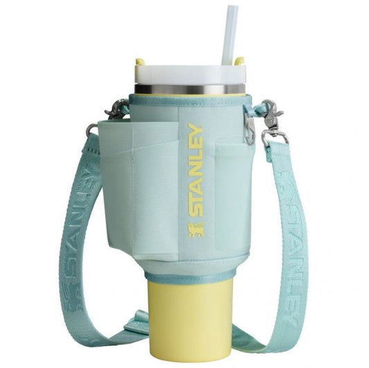 MUÉVETE LIBRE, HIDRÁTATE MEJOR: CARRY-ALL STANLEY 40OZ